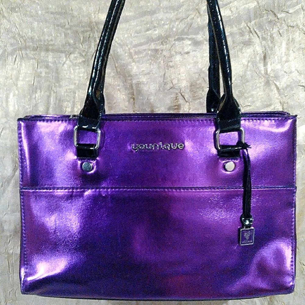 Younique metallic purple presenter bag